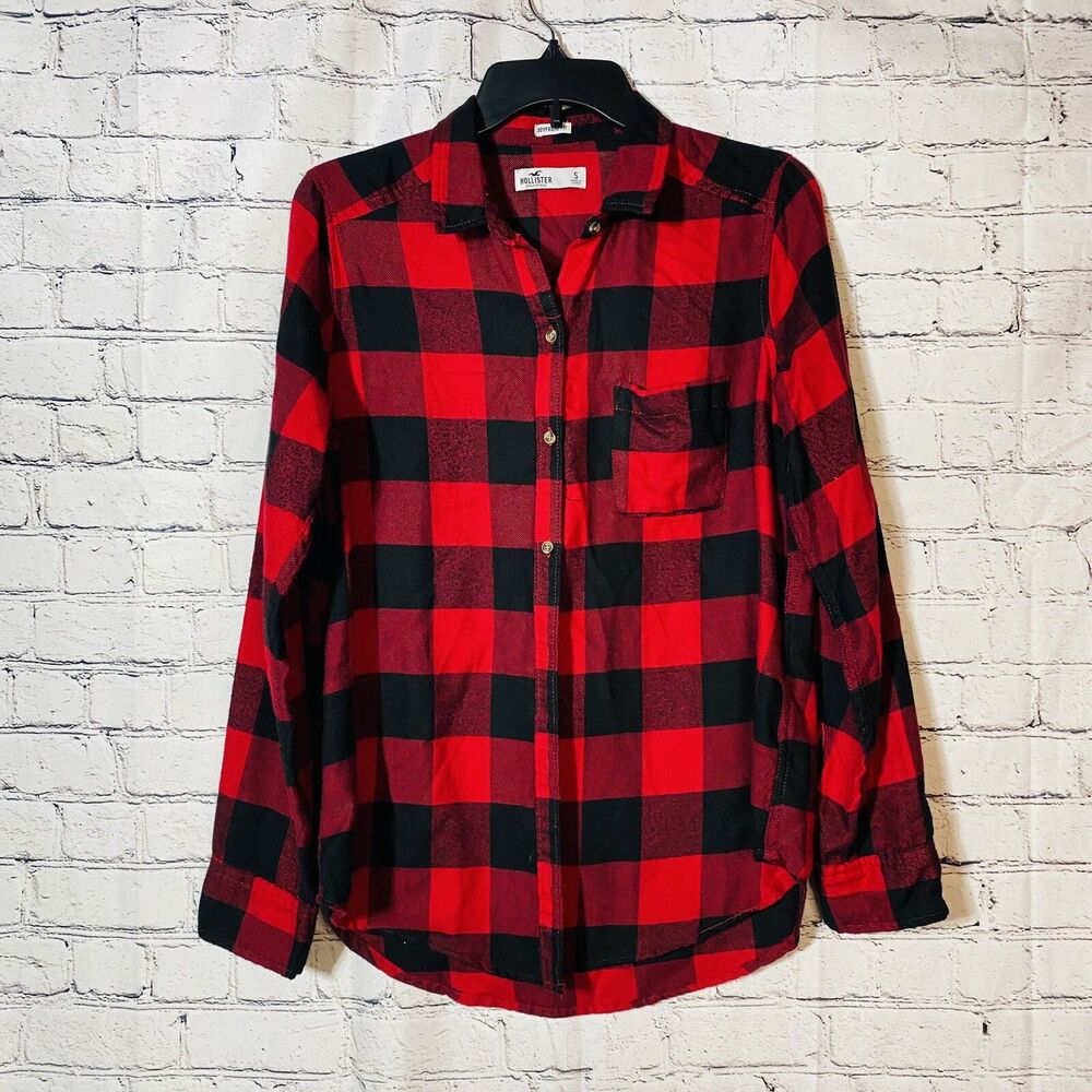 Hollister Women's Boyfriend fit Long Sleeves‎ Red/Black Button Down Shirt Size S